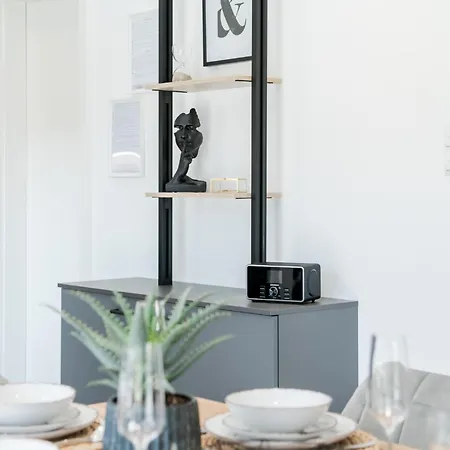 Fenjoy: Ferienapartment Mit Terrasse / Zentral / Bbq Бернау-ам-Кимзее