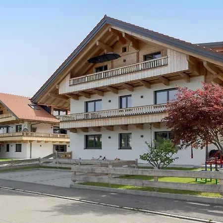 Fenjoy: Ferienapartment Mit Terrasse / Zentral / Bbq Апартаменты Бернау-ам-Кимзее