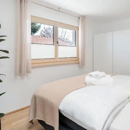 Fenjoy: Ferienapartment Mit Terrasse / Zentral / Bbq Appartamento Bernau am Chiemsee