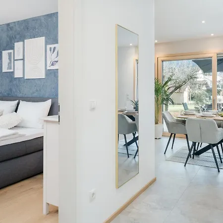 Appartamento Fenjoy: Ferienapartment Mit Terrasse / Zentral / Bbq *